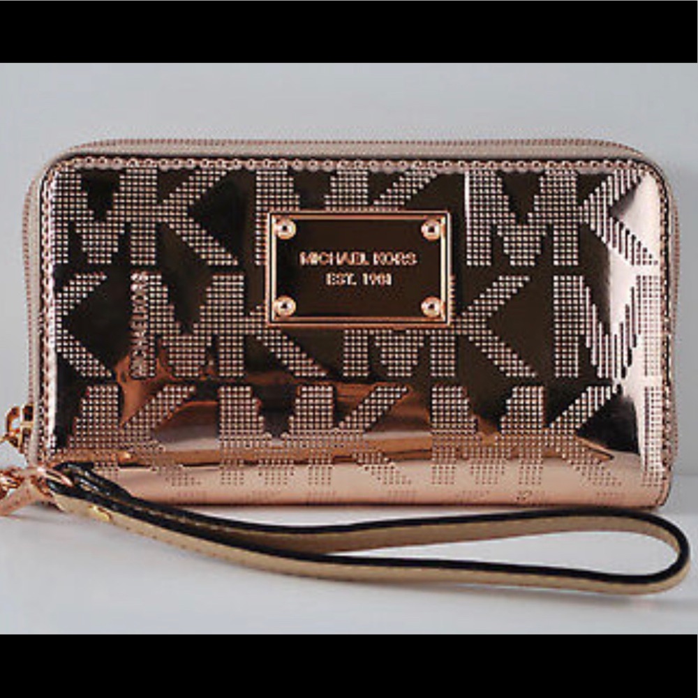 Michael Kors rose gold metallic wallet